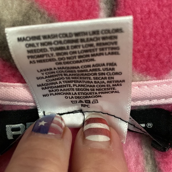 Realtree 1/4 zip fleece, pink camo, size s (4/6) - Picture 4 of 7